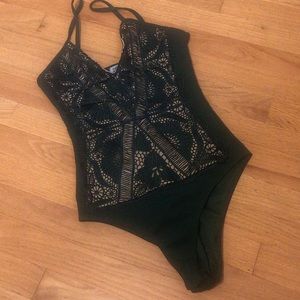 SOLD‼️ Charlotte Russe bodysuit